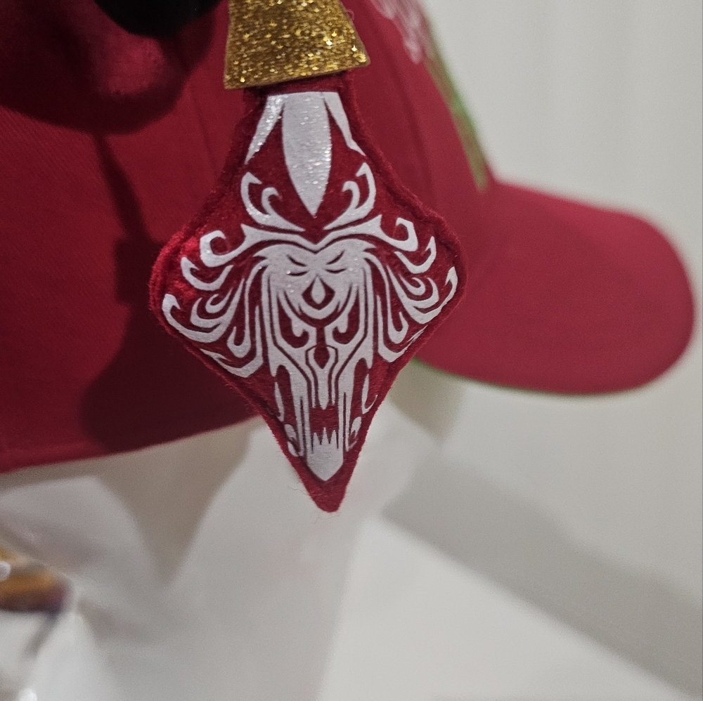 Disney Holiday Light Hat - Picture 3 of 7